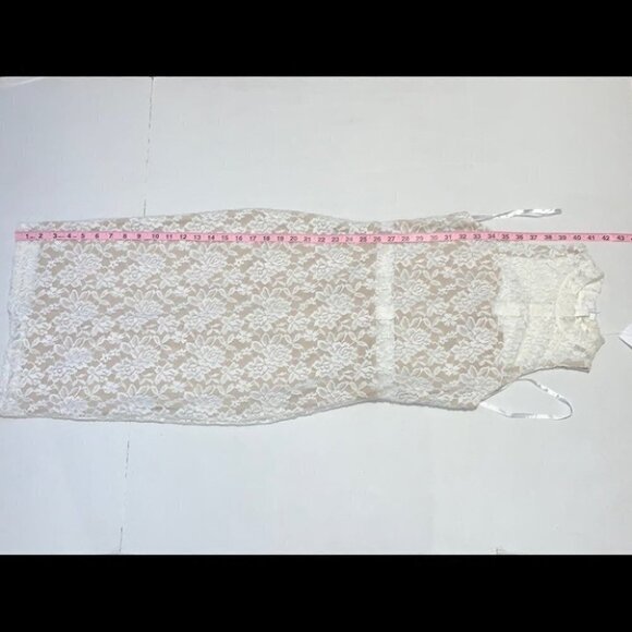 LOVE fire white lace sleeveless mock neck midi dress size Medium - Picture 13 of 16
